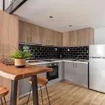 Namaste Industrial Loft Near Seaside Apartman *