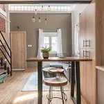 Namaste Industrial Loft Near Seaside * 塞萨洛尼基