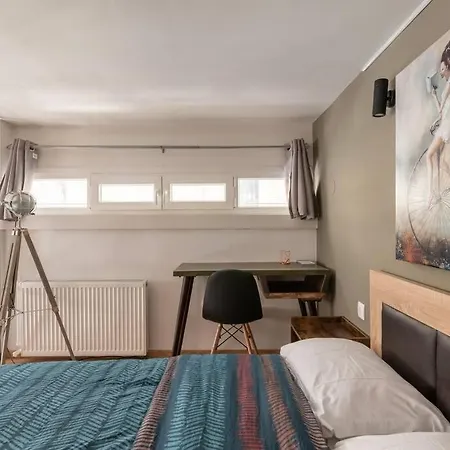 Διαμέρισμα Industrial Loft Near Seaside W 200mbps *