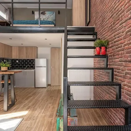 Namaste Industrial Loft Near Seaside Apartament