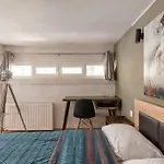 Apartment Namaste Industrial Loft Near Seaside *
