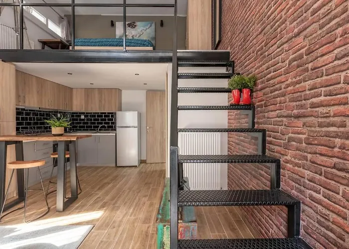 Namaste Industrial Loft Near Seaside Lejlighed